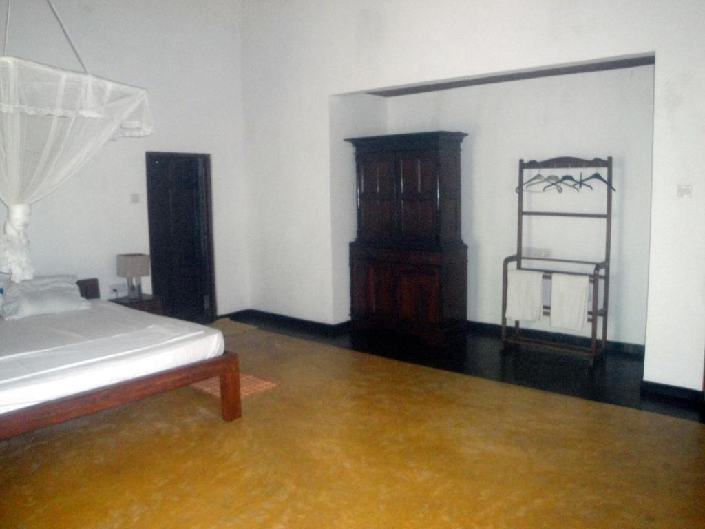 Priyanka Villa Bentota Phòng bức ảnh