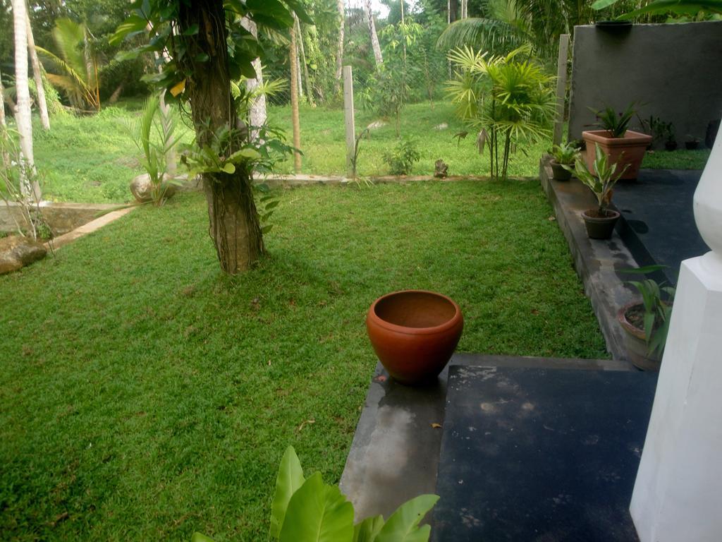 Priyanka Villa Bentota Phòng bức ảnh