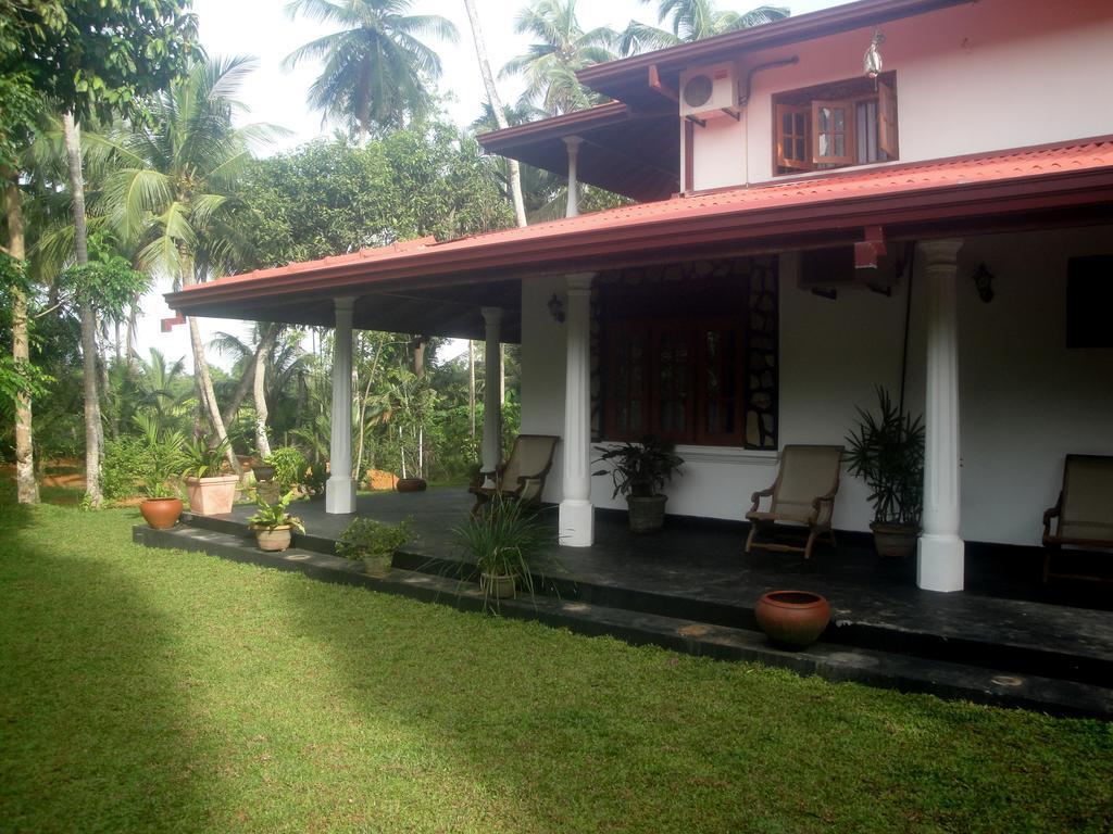 Priyanka Villa Bentota Phòng bức ảnh