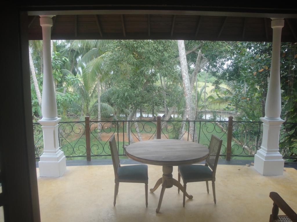 Priyanka Villa Bentota Phòng bức ảnh